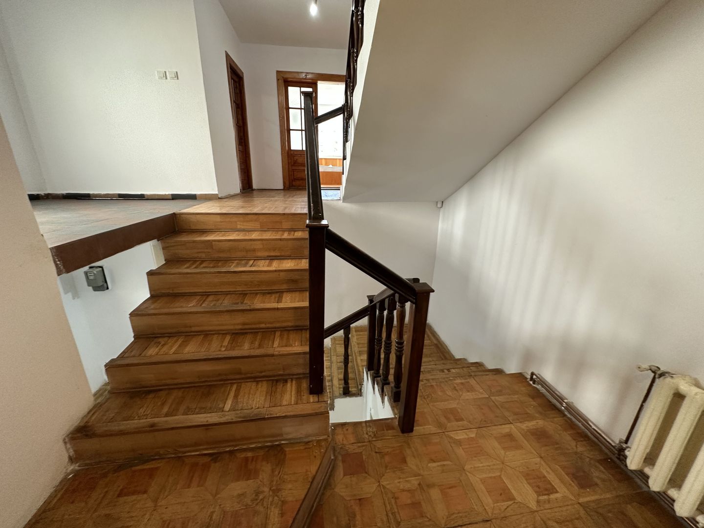 Casa pe artera - Simion Barnutiu - Poză 13