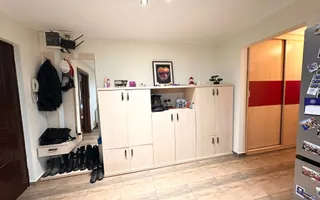 Apartament spatios cu 3 camere | Calea Sagului - Poză 12