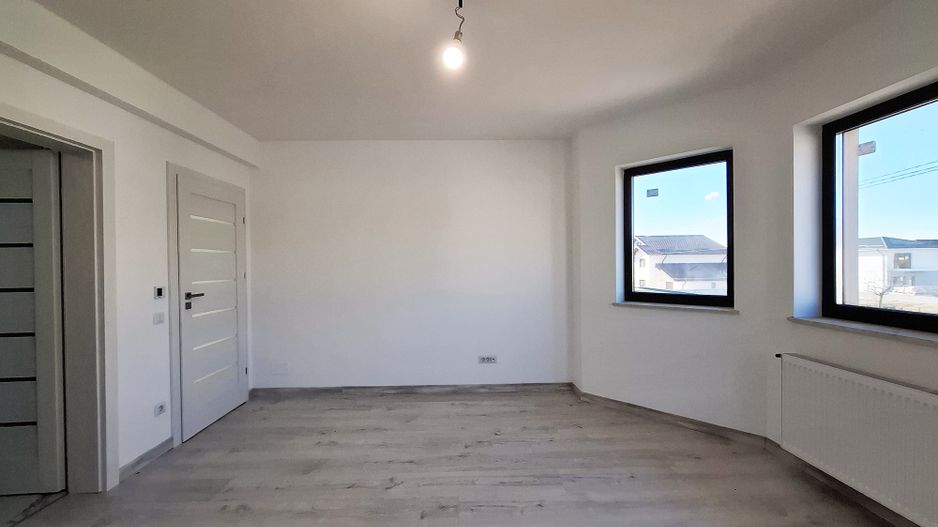 Vila P+1E, cu 5 camere, Paulesti - Poză 14