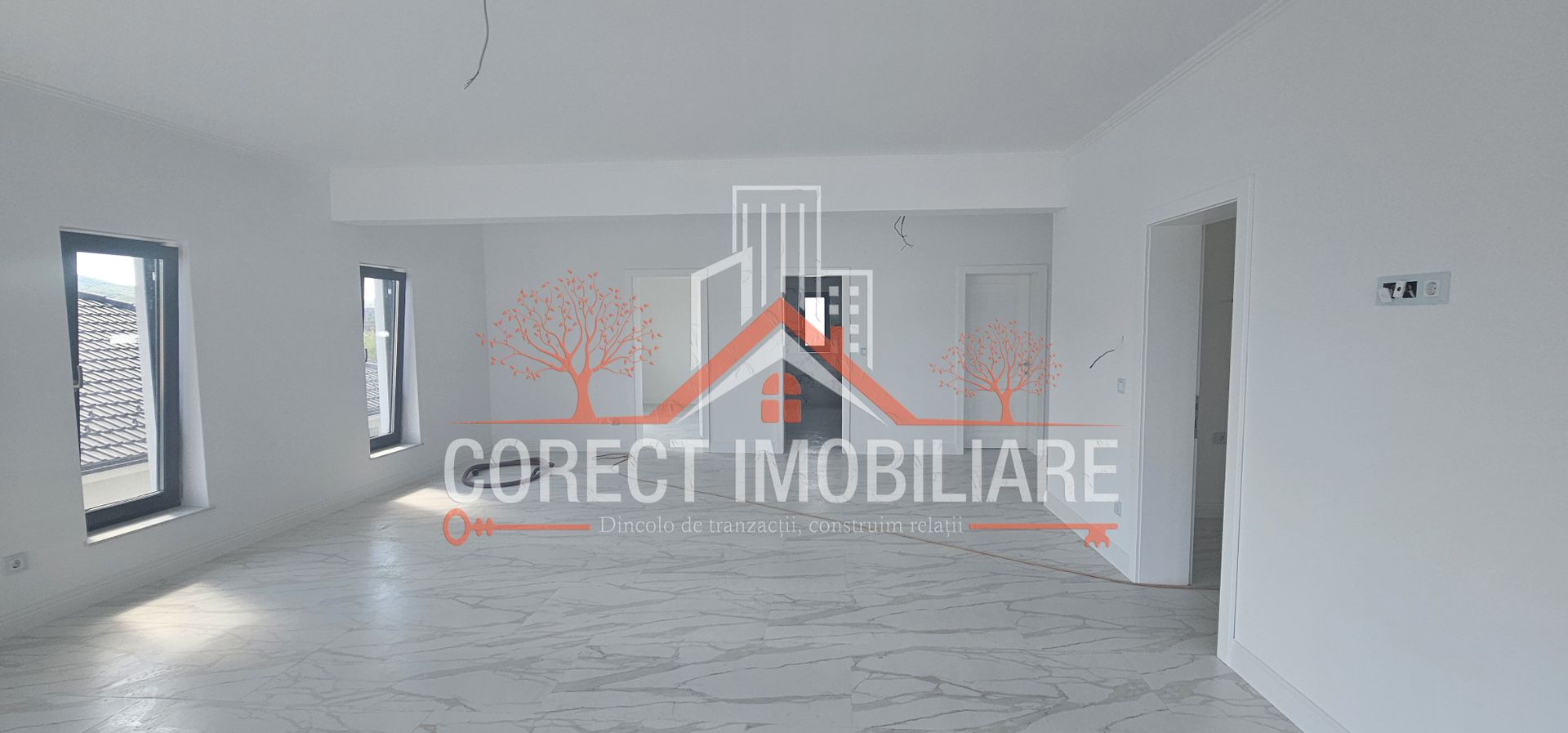 Casa premium 120 mp  utili panorama de vis - Poză 4