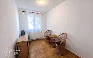 Apartament  4 camere, etaj 1, zona Vlaicu, centrală proprie, loc de parcare - Poză 5