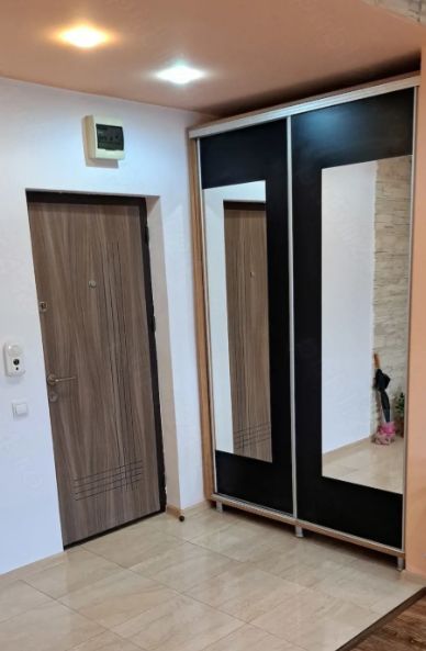 Apartament 2 camere, decomandat, Cetate, bulevard - Poză 8