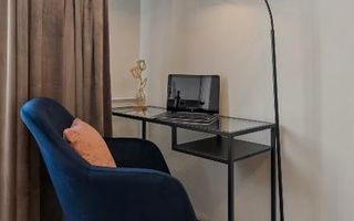 Garsonieră superbă, PiațaVictoriei, mobilat complet, certificat turistic - Poză 2