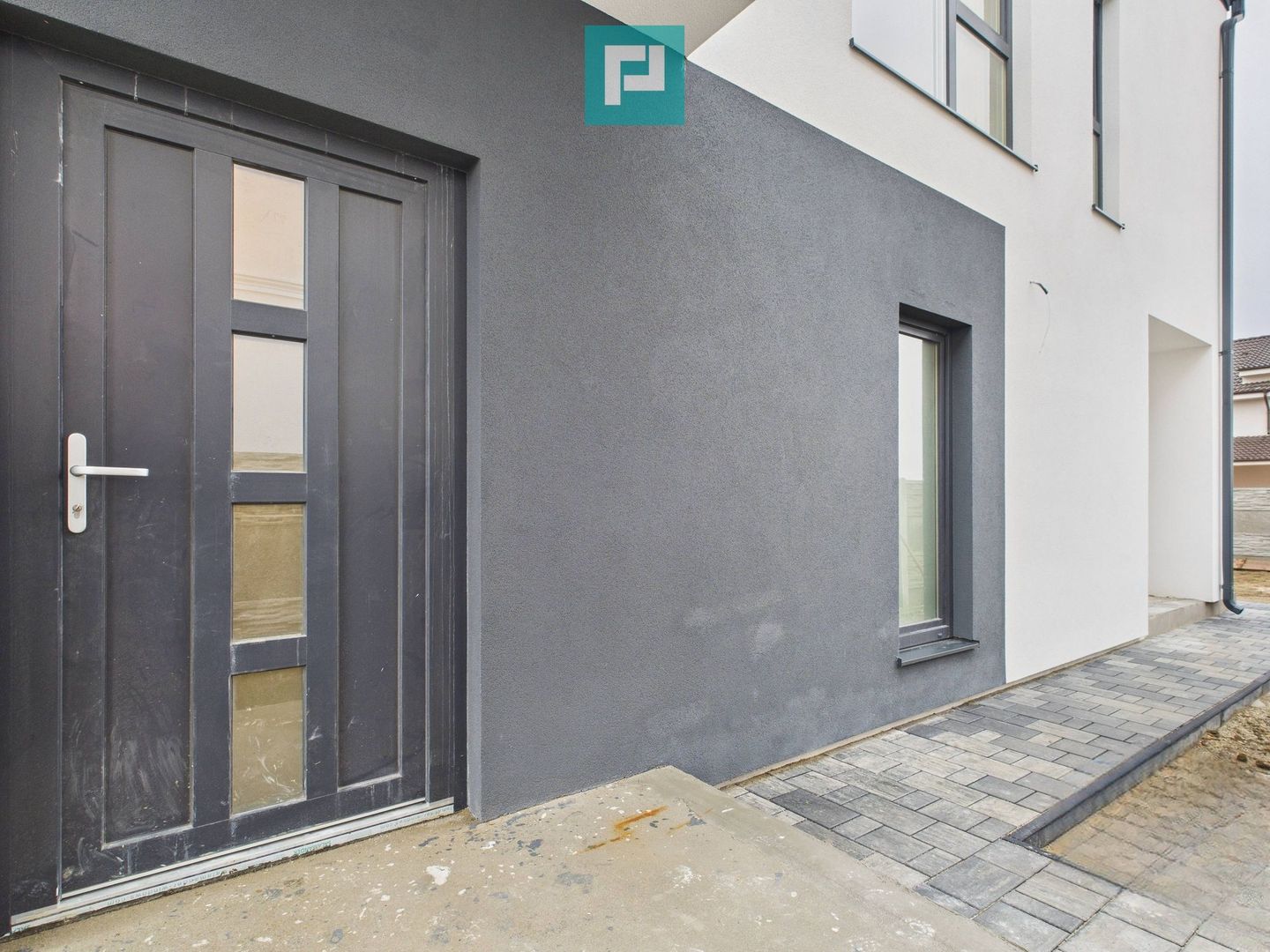 Duplex modern cu etaj si pod 164 mp in Urseni - Poză 34