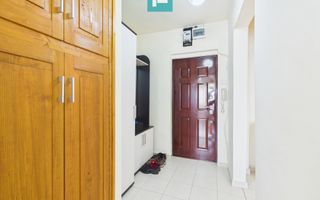 Garsoniera mobilata, Piata Rogerius, 34 mp - Poză 7