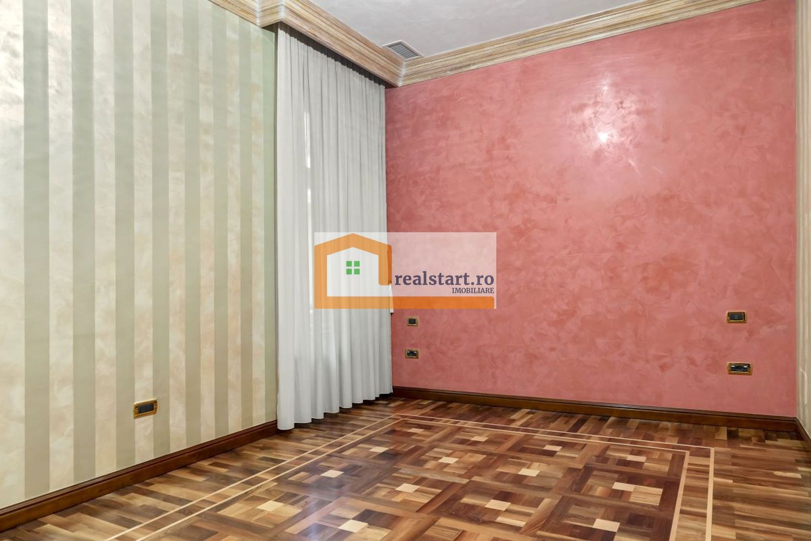 Ultracentral, ideal investitie, spatii birouri sau rezidenta, mixt - Poză 32