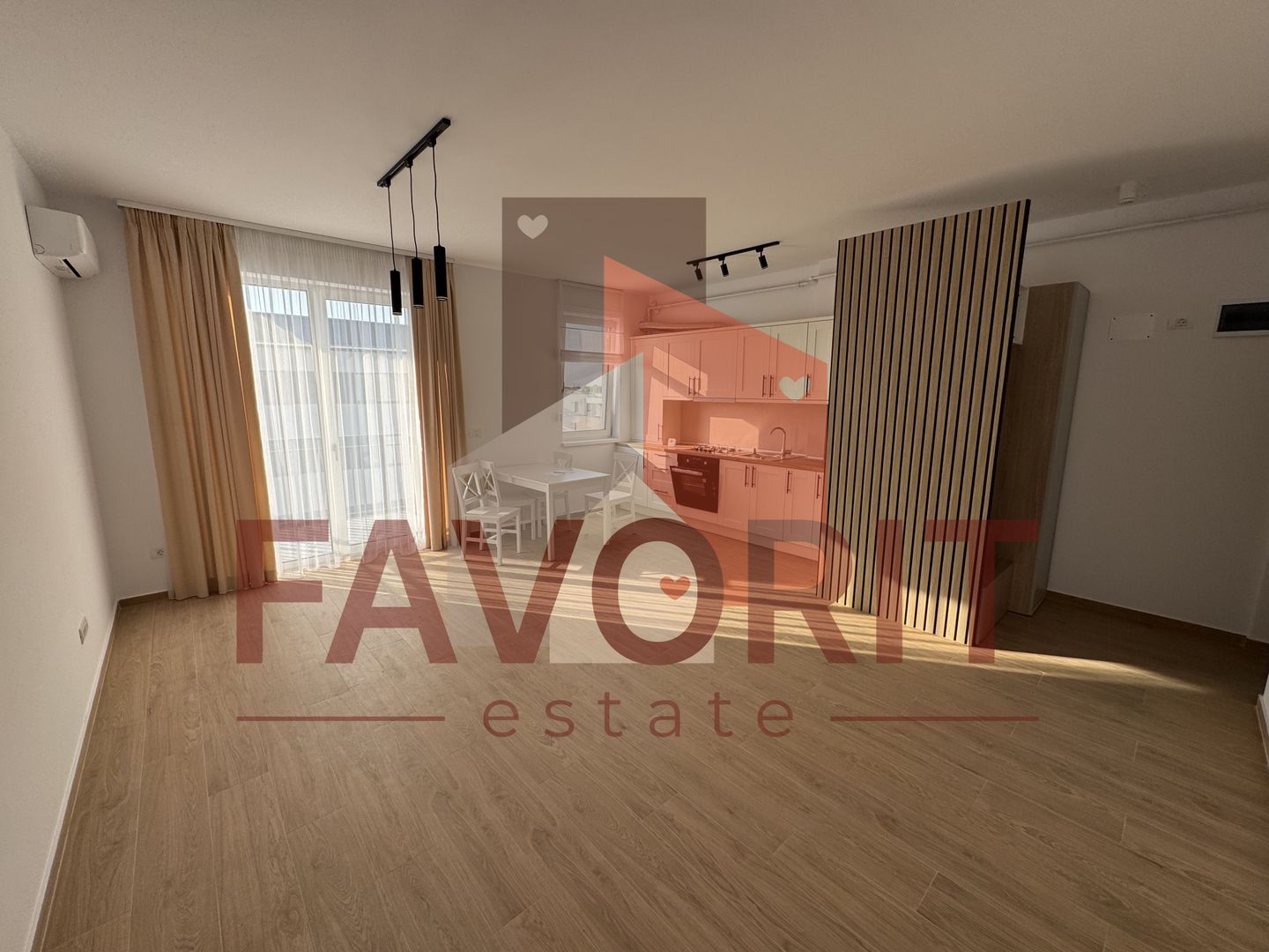 Disponibil imediat. 1 loc de parcare in CF. TVA 21% inclus. - Poză 1