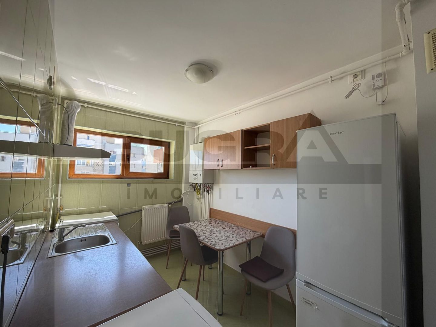 Apartament de 2 camere, decomandat, 52mp, zona Piata Flora - Poză 4