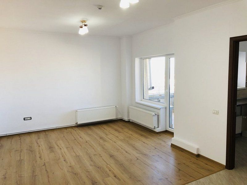 Birou 3 camere, zona centrala cu vedere panoramica de inchiriat - Poză 1