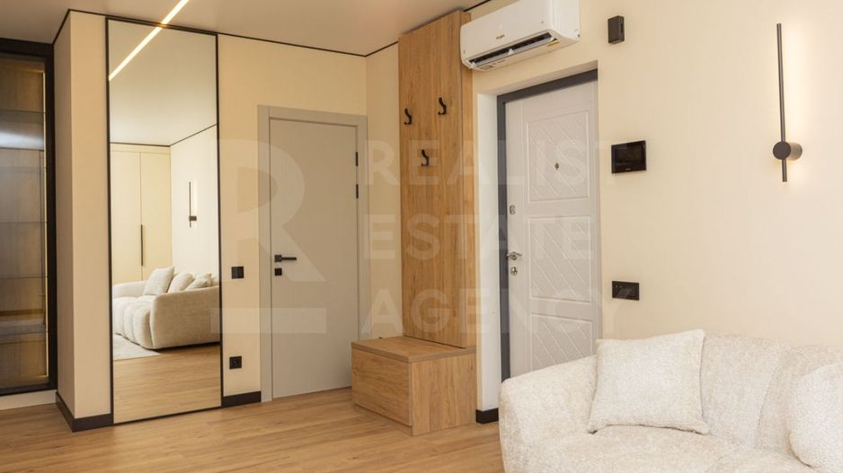 Vânzare, apartament, 2 camere, str. Ioana Radu, Buiucani - Poză 2