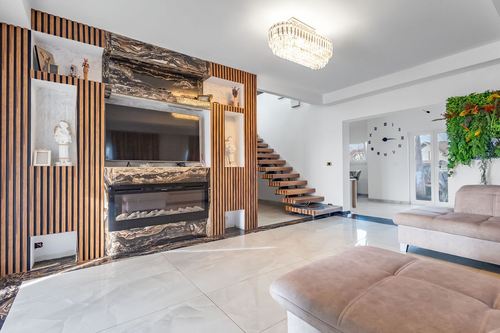 Casa 5 camere | Finisaje deosebite | Mobilata + Utilata | Dudestii Noi - Poză 1