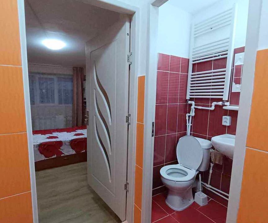 Garsoniera Viaduct, mobilata si utilata, centrala termica - Poză 7