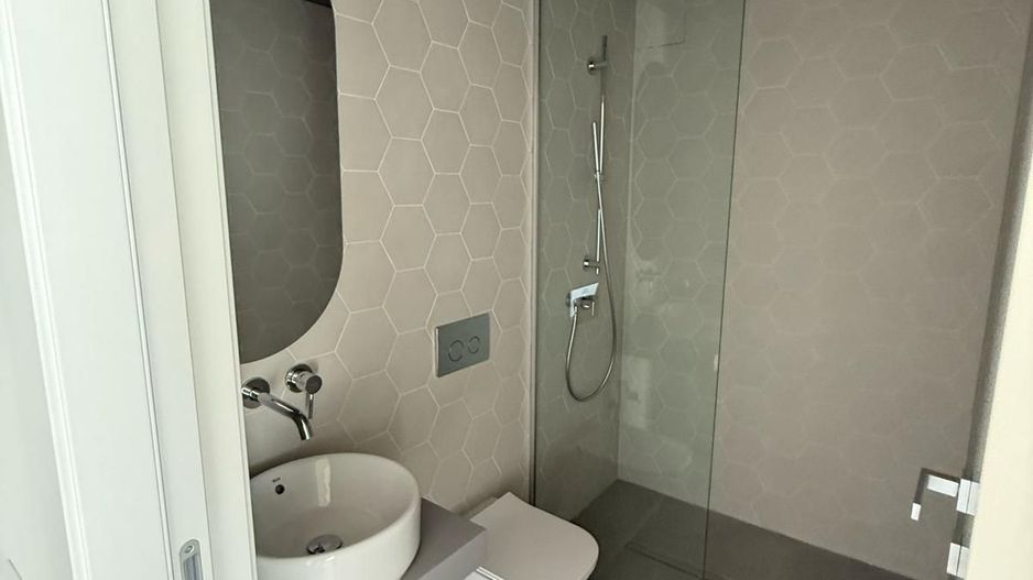 Vila tip UV02 mobilata complet in Amber Forest-prima inchiririere - Poză 13