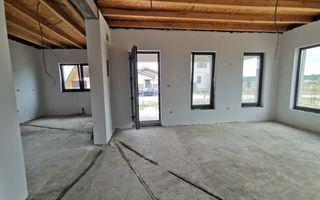 De vânzare casă cu 4 camere, la nivel semifinisat, Cihei - Poză 9