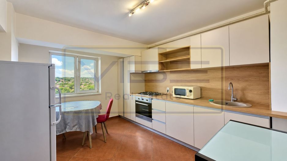 Central- Podu de Fier - 4 rooms -112mp -Panoramic View - Poză 3
