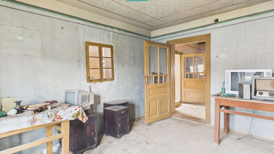 Casă cu 4 camere în Buhani, Dezna - Poză 22