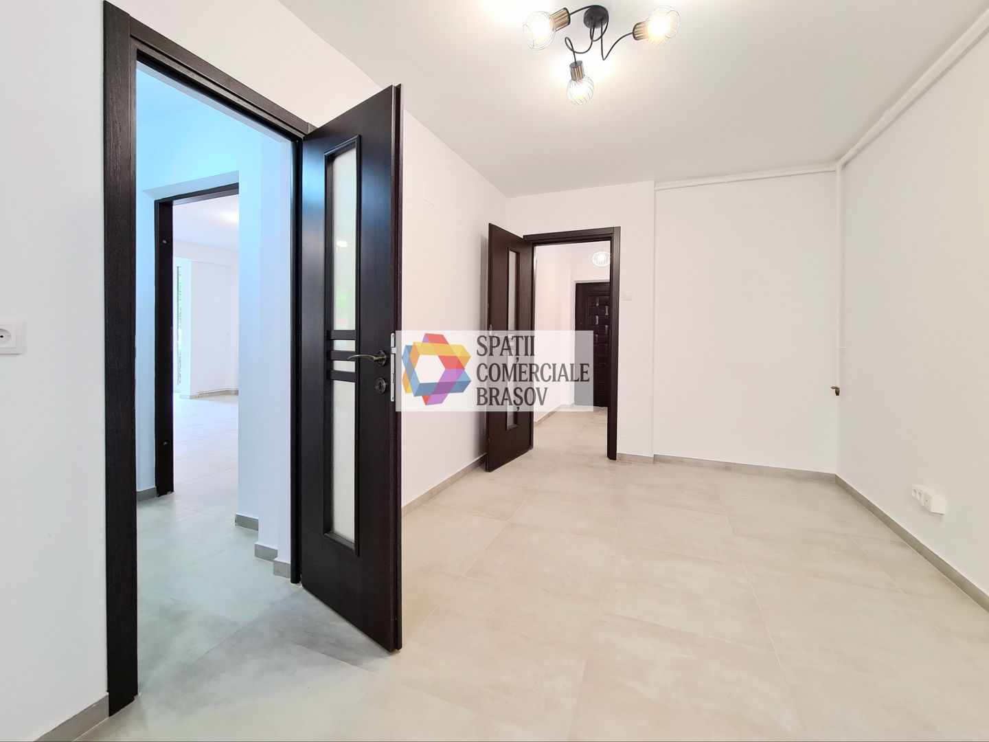 Spatiu comercial de închiriat Brasov - 60 mp # plus-imo.ro - Poză 2