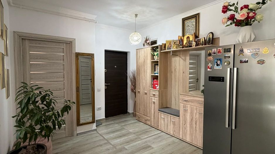 Apartament 3 camere, curte, boxa, parcare, Sub Cetate - Poză 24