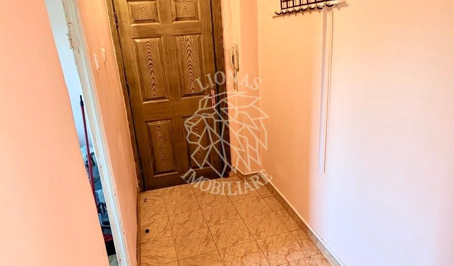 Oferta! Apartament decomandat 2 camere-balcon-investitie-Central - Poză 3