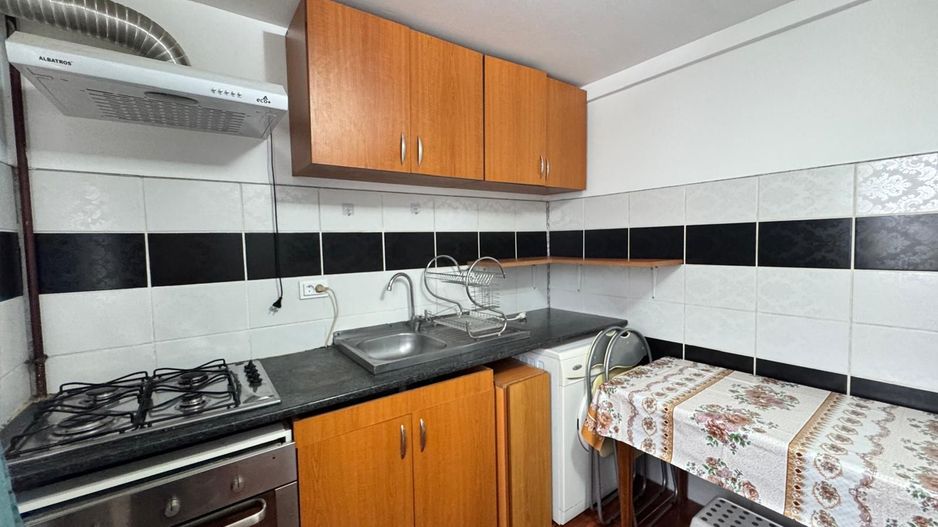 Apartament 2 camere, 52 mp utili, etaj 5,  str. Semaforului - Poză 4