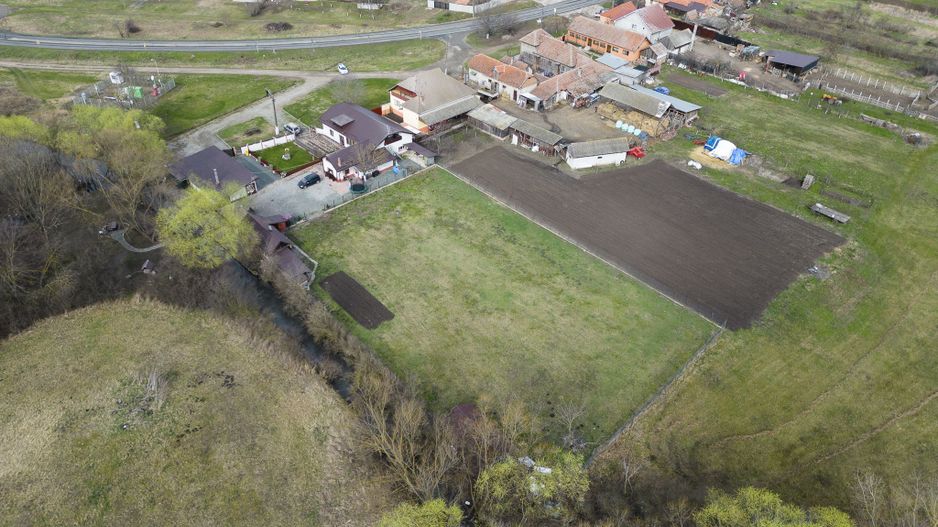 Proprietate imobiliară cu potențial extraordinar! - Poză 73