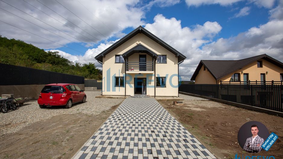 Casă/Vilă nouă P+M, Hemeiuș, Bacău - Poză 29