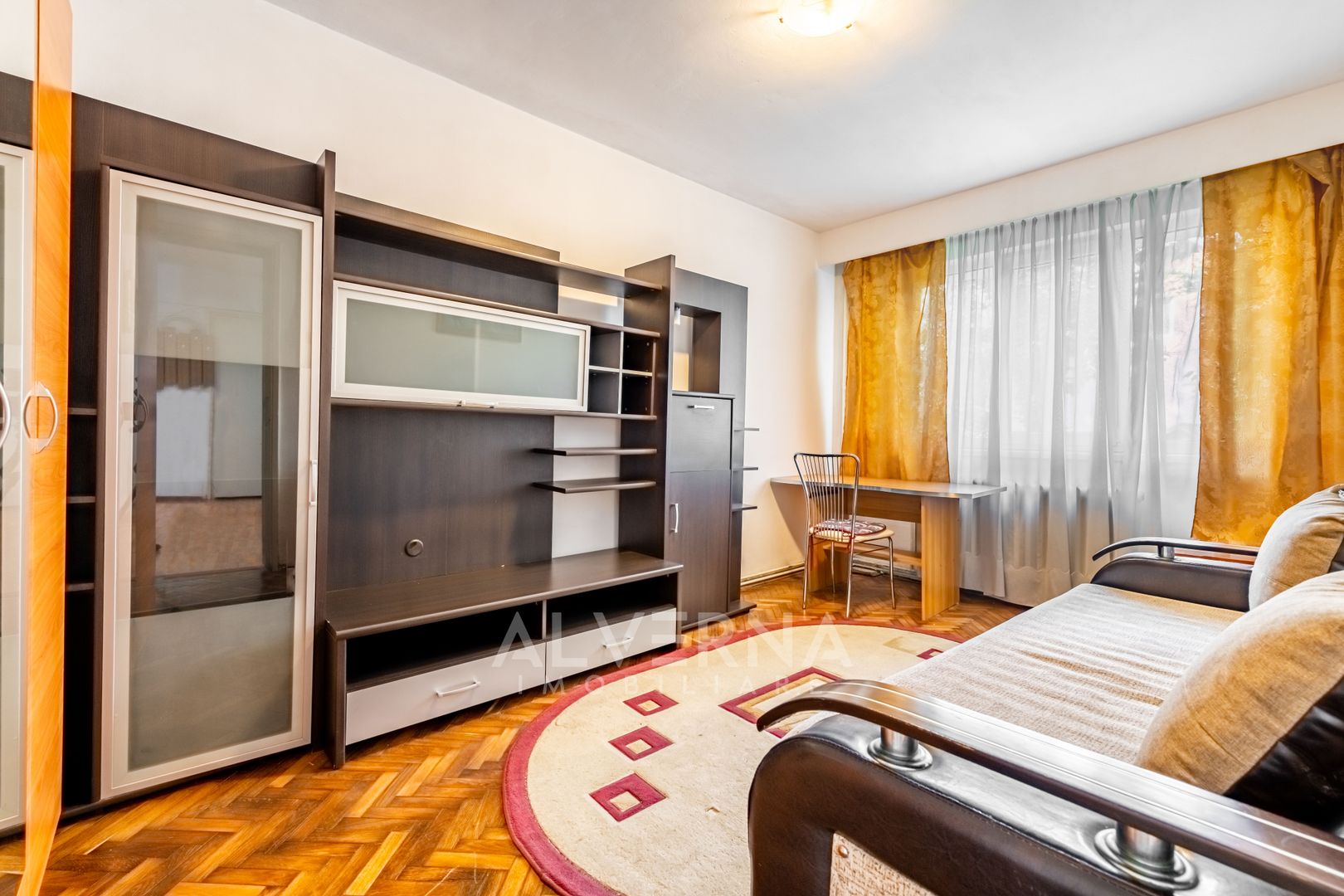 Apartament 3 camere | decomandat | 70mp + balcon | parcare | Manastur - Poză 3