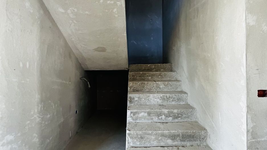 Duplex despărțit prin garaj Zona Centrala Dumbravita - Poză 7