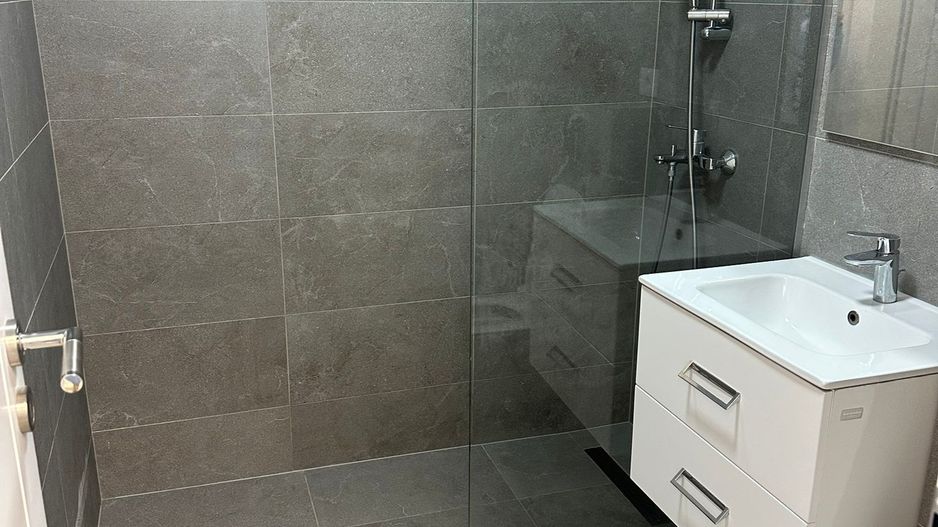 AP. 2 CAMERE BD. NORDULUI, LOC PARCARE, BLOC NOU, CENTRALA, MODERN - Poză 8