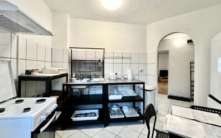 Apartament 3 camere, 2 bai, etajul 1,  in  zona Aradului - Piața Verde - Poză 13