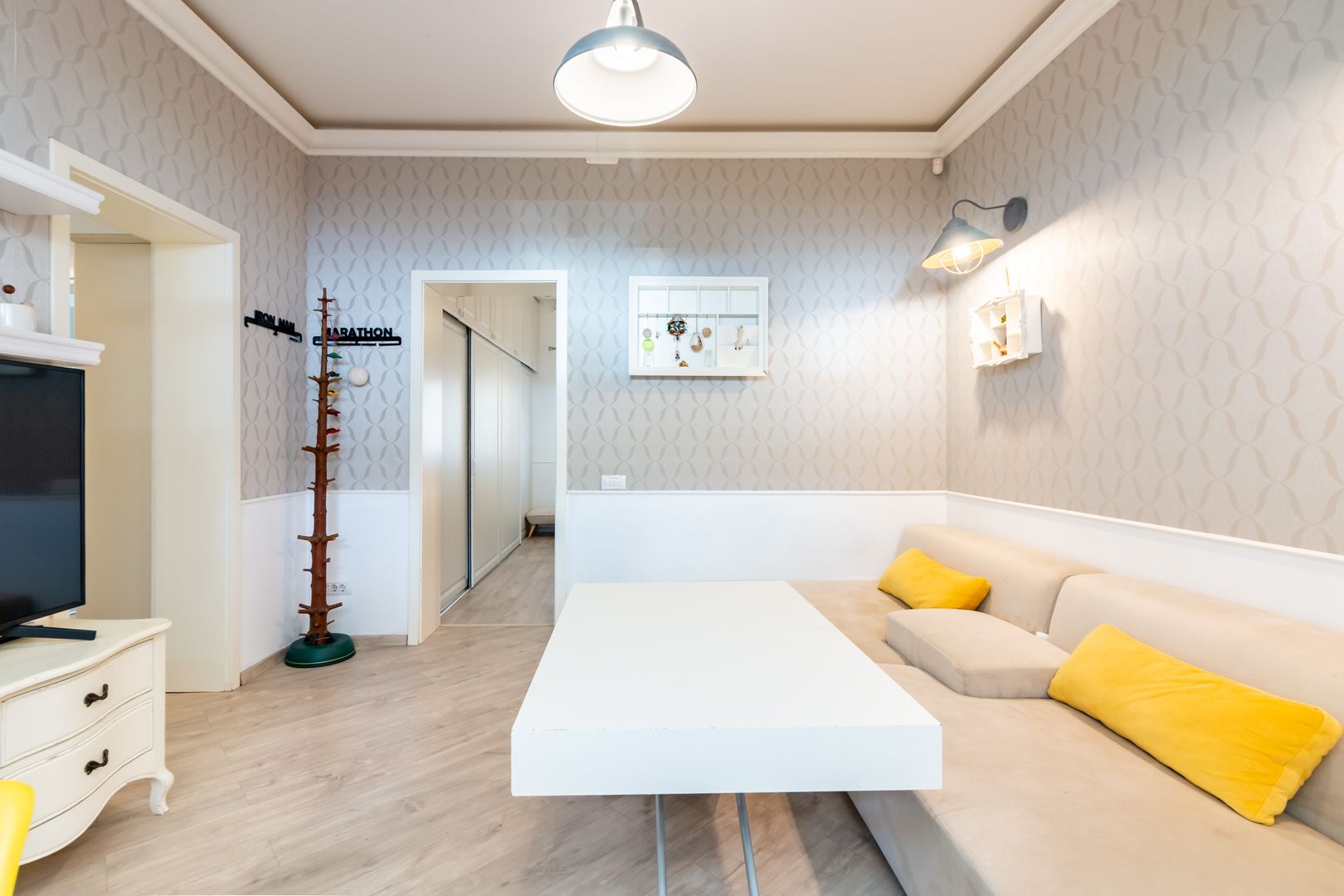 Apartament 4 camere in vila Turda | Basarab Metrou | curte proprie - Poză 4