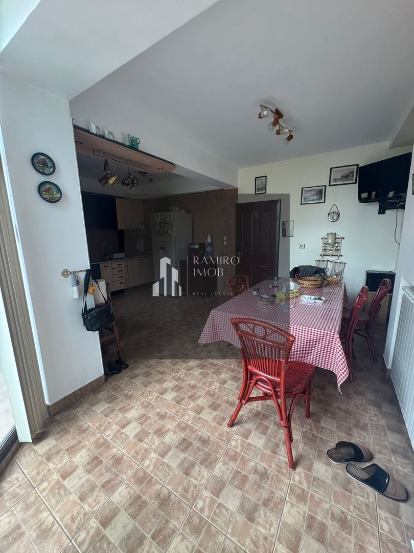 Casa de închiriat 7 camere Sector 4, ideal pentru clinica, gradinita - Poză 27