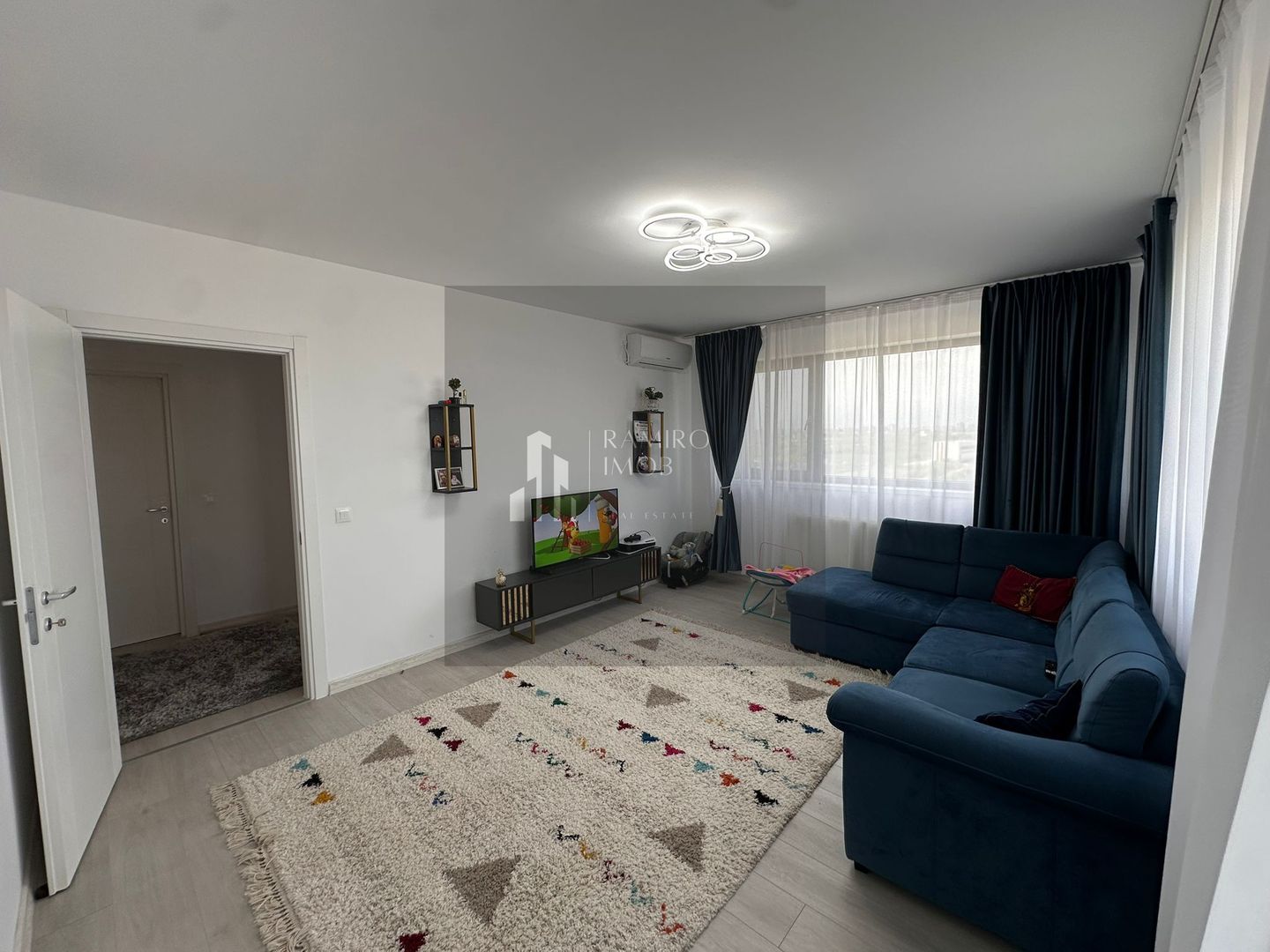 Apartament 2 camere  decomandat 67mp bloc nou Hills Splai - Poză 5