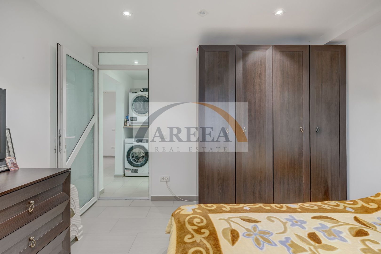 RAR SI FRUMOS - de vanzare 4 camere PREMIUM, parter/4 - Brancoveanu - Poză 10