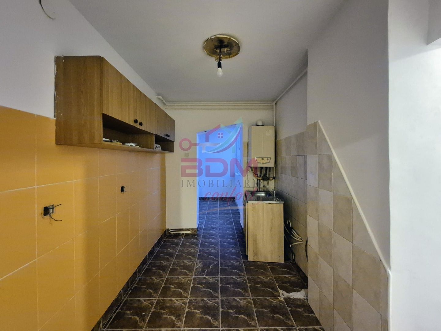 Apartament 2 camere | decomandat | zona Micro 2 - Poză 4