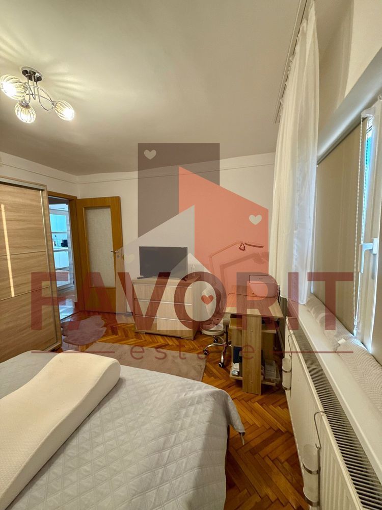 Etaj 2. Cu centrala proprie. Zona Bucovina - Poză 4