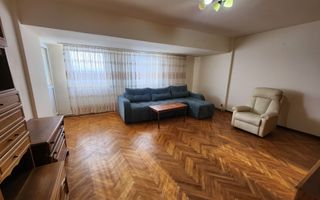 De vanzare apartament 2 camere, pozitie excelenta, Centru - Poză 2
