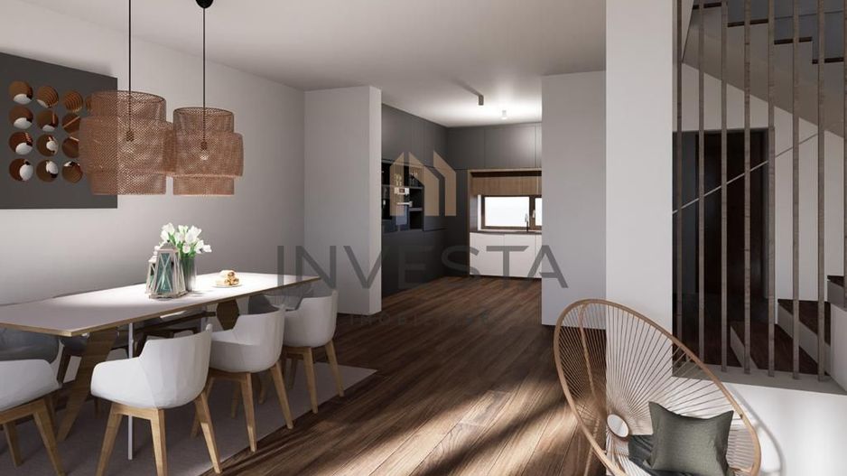 Duplex  cu suprafata utila generosa, pe o strada linistita! - Poză 1