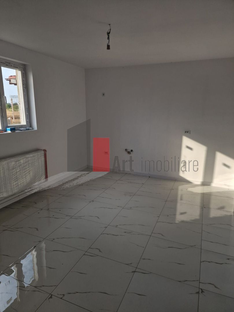 Casa individuala Mihailesti - super pret - Poză 4