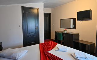 Hotel cu 16 camere de vanzare | Ultracentral, Ploiesti I Investitie - Poză 11