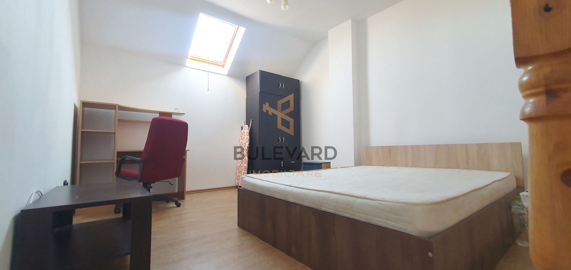 Apartament cu 2 camere, zona Hotel Royal! - Poză 6