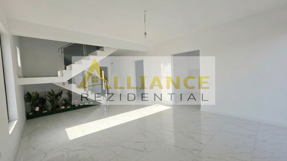 Vila 4 Camere | Curte amenajata - Poză 6