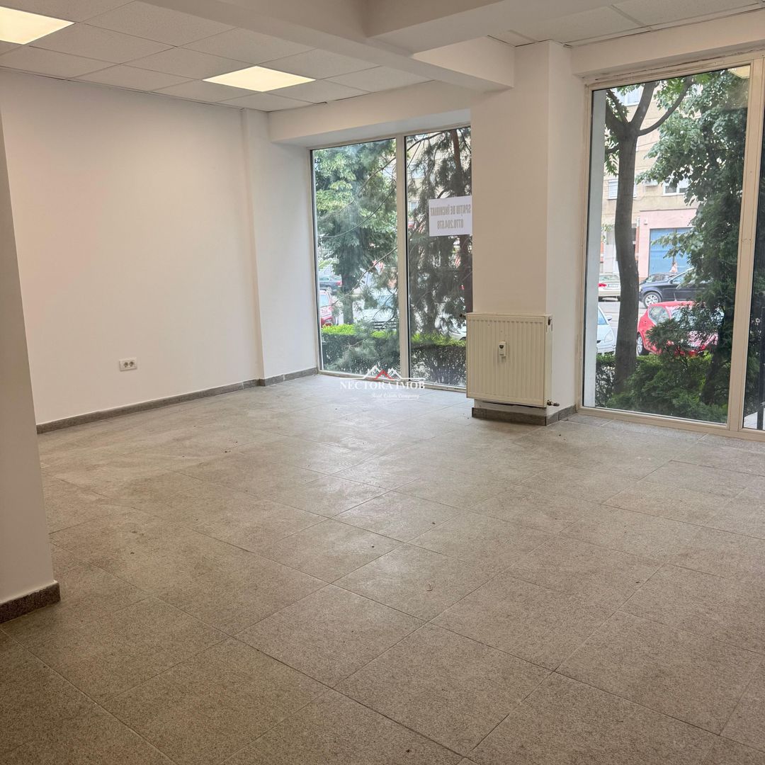 NECTORA IMOB-Spatiu comercial, Bulevardul Decebal, Trafic intens, 35mp - Poză 2