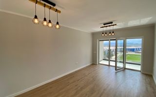 Apartament 3 camere, 76 mp, Zona VEST, Sibiu - Poză 1