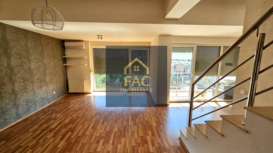 Apartament 3 camere penthouse de inchiriat. - Poză 4