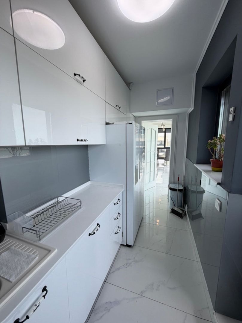 Penthouse Mamaia + 2 terase + curte 3 locuri de parcare - Poză 18