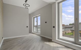 Ciorogarla - str. Lacului, casa de vanzare, 5 camere, teren 405 mp, comision 0% - Poză 5