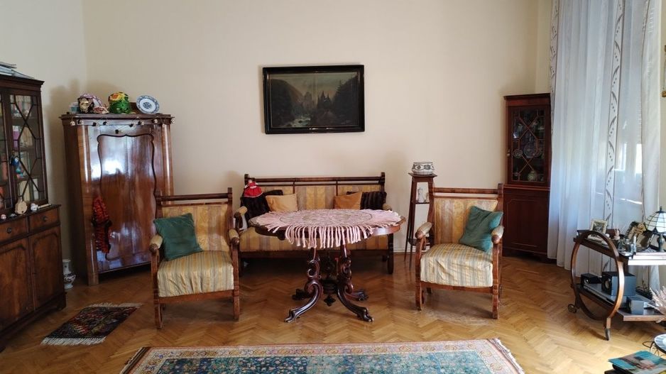 Apartament 2 camere Cladire Istorica etaj 1 - Poză 4