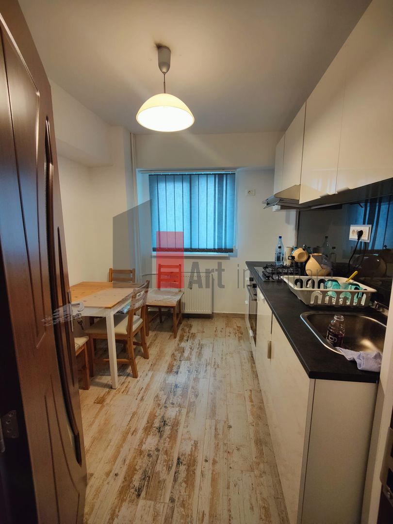 Apartament 3 camere Piața Gorjului - Poză 2