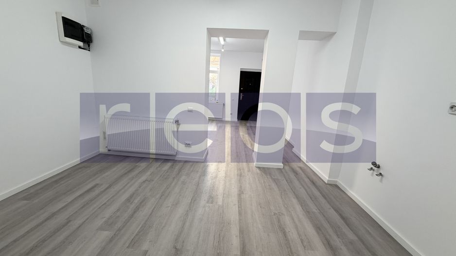 SPATIU COMERCIAL RENOVAT | 35 MP | ZONA ULTRACENTRALA – PIATA VICTORIEI - Poză 2